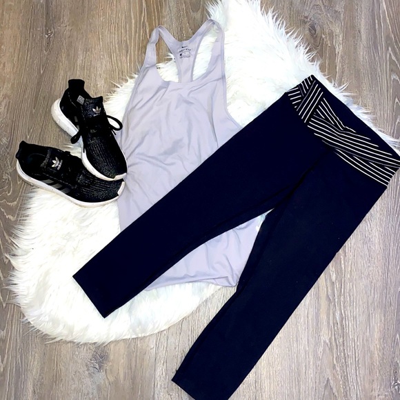 Lulu Reversible Leggings - Picture 2 of 13